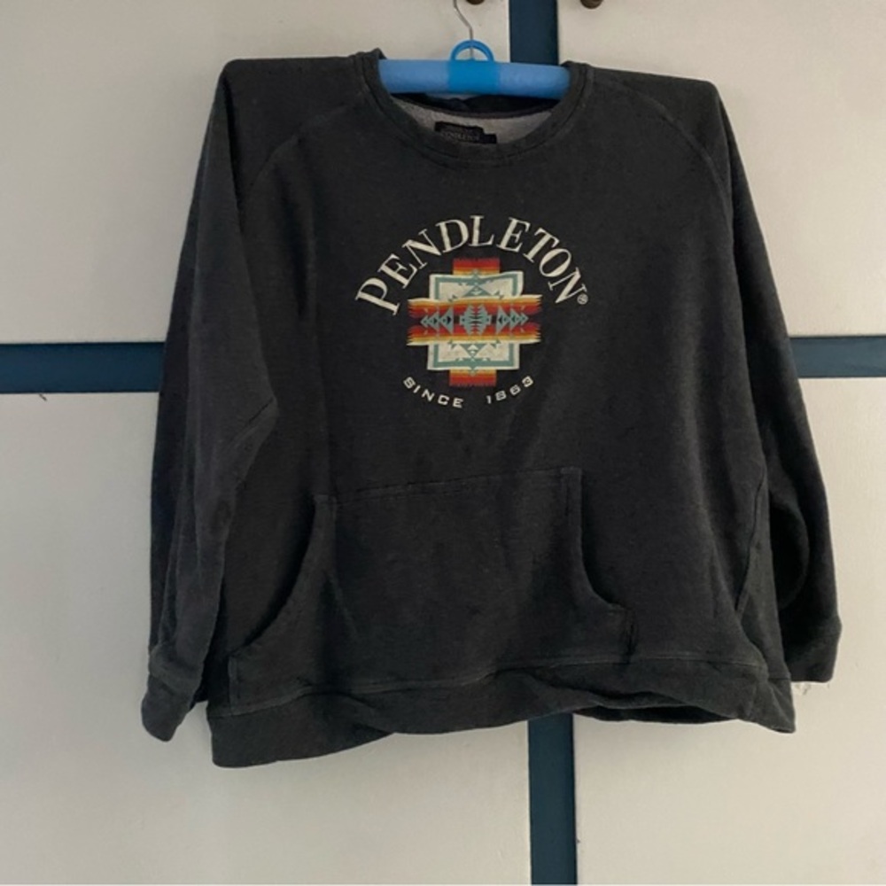Pendleton Sweatshirt Women’s Size Large Kangaroos Pockets Gray Pull Over